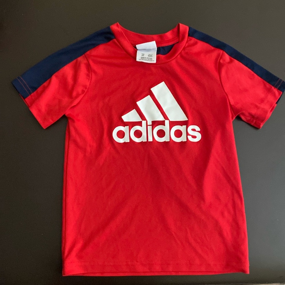 Adidas short sleeve t shirt